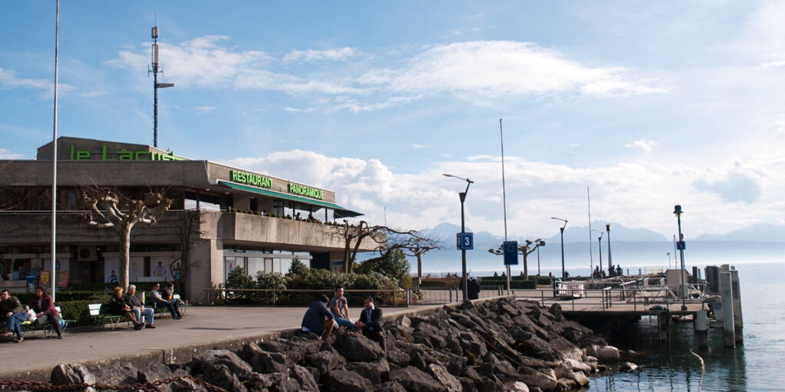 The 10 best things to do in Lausanne - enjoy a drink 