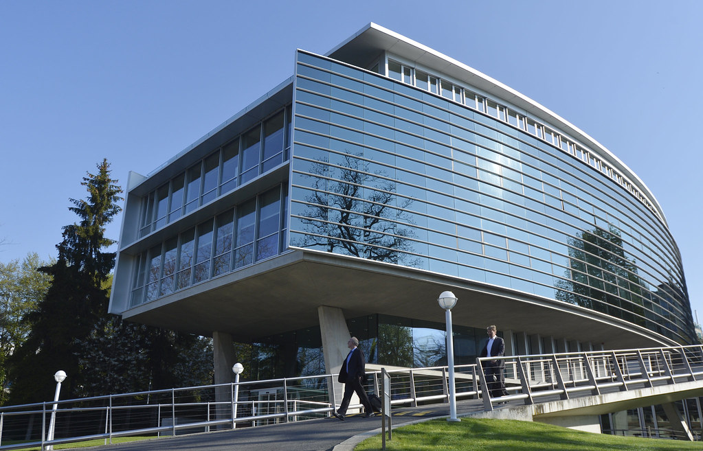 IMD business school Lausanne