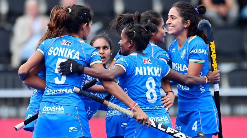 https://www.hindustantimes.com/sports/hockey/india-vs-new-zealand-live-score-women-s-hockey-world-cup-2022-ind-w-eye-win-over-nz-to-seal-direct-quarterfinal-place-101657210625722.html 